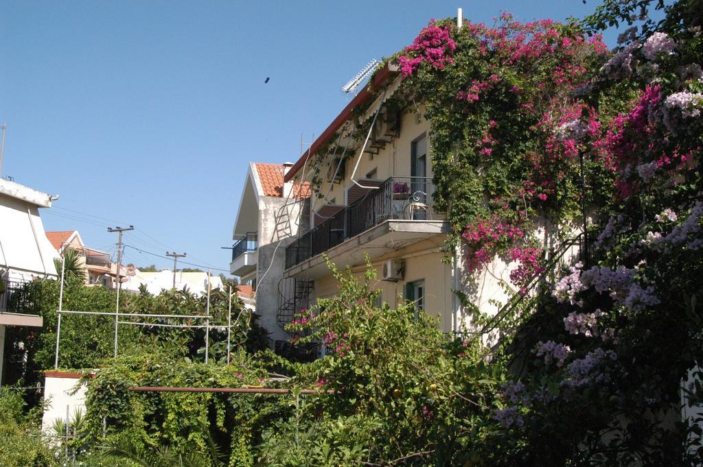 Marina Rooms Аргостолион Екстериор снимка