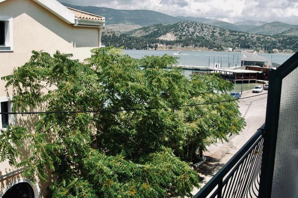 Marina Rooms Аргостолион Екстериор снимка