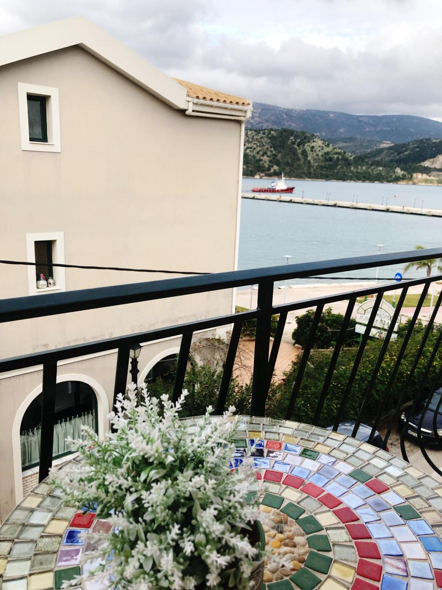 Marina Rooms Аргостолион Екстериор снимка
